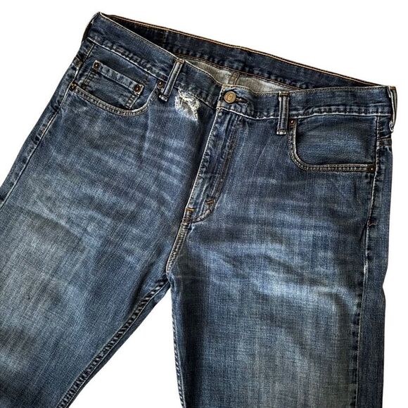 Levi’s 565 Medium Wash Loose Straight Leg Jeans Size 34 - Picture 2 of 12